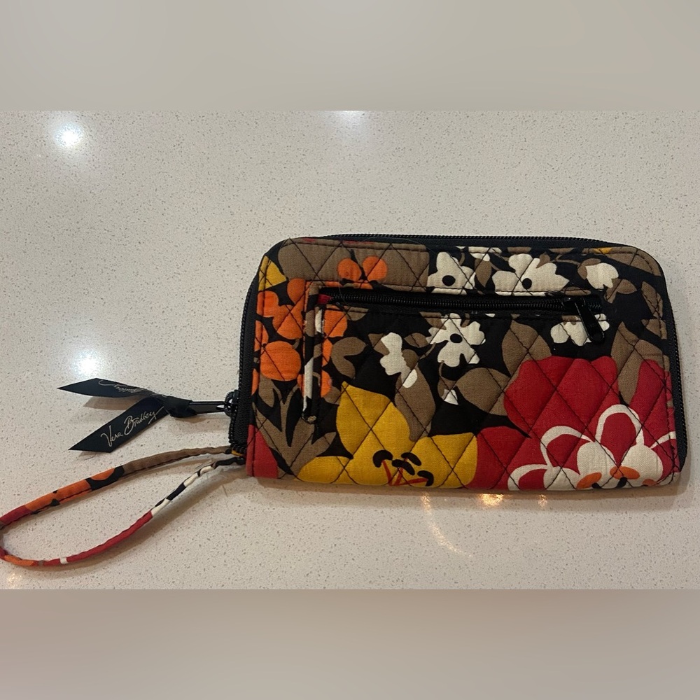 Vera Bradley Large Zip Around Wallet With Wrist Hold Loop.